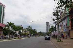 Bão số 9: Cần Thơ cấm chủ tịch quận, huyện rời địa bàn