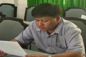 Bắt cựu Giám đốc Trung tâm Phát triển quỹ đất ở Đồng Tháp