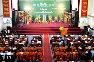 Thủ tướng dự họp mặt mừng Tết cổ truyền Chol Chnam Thmay