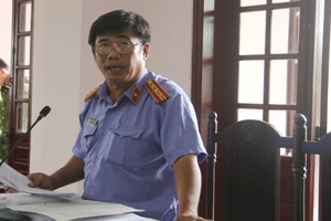 Đề nghị hủy một phần án sơ thẩm vụ 'cướp xuyên không'