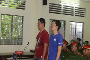 Đánh chết người vi phạm, 2 cựu công an lãnh 16 năm tù