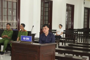 Xử công khai nhưng tòa Vĩnh Long không cho PV tác nghiệp