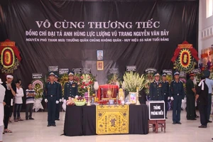 Ông Bảy phi công trong trái tim người dân, đồng đội
