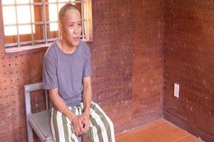 Từng đi tù tội hiếp dâm lại tiếp tục gây án với bé gái khác