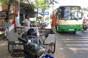 Vận tải hành khách ở An Giang tê liệt 50% vì dịch COVID-19