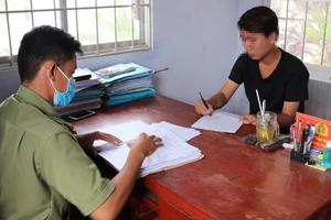 Đăng tin sai về COVID-19, một thanh niên bị phạt 12,5 triệu 