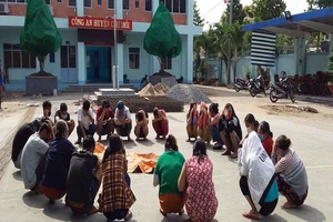 Nhiều ổ bạc 'quý bà' ở Chợ Mới bị triệt phá