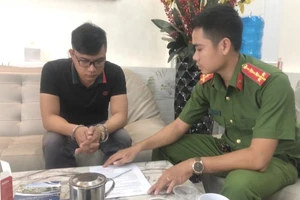 Đang tại ngoại về tội lừa đảo, giám đốc tiếp tục lừa 8 tỉ đồng