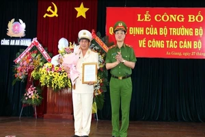 An Giang có tân giám đốc và phó giám đốc công an