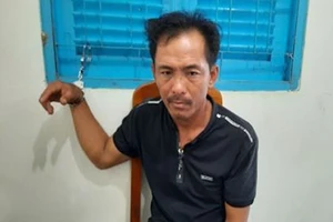 Mâu thuẫn tình cảm, đâm chết người tình