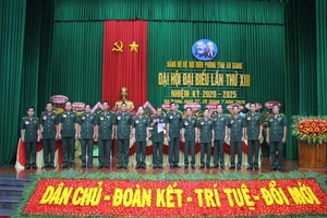 Chính ủy Bộ đội Biên phòng An Giang tái đắc cử Bí thư Đảng uỷ