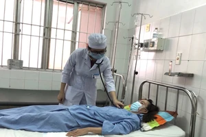 Cứu sống phụ nữ bị động kinh té ao rất nguy kịch