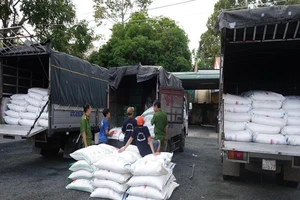 39 tấn đường nhập lậu bị CSGT chặn bắt