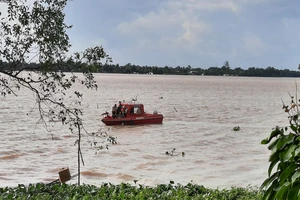 Ra sông Tiền câu cá, thiếu niên đuối nước mất tích