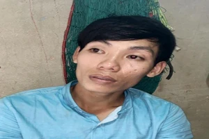 1 thanh niên bán ma túy có trang bị súng