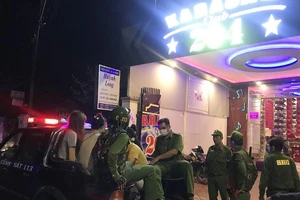 An Giang: 14 nam nữ ở quán karaoke dương tính ma túy