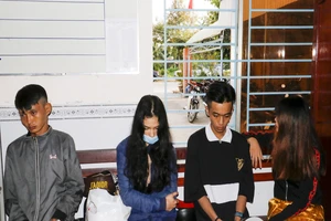 Cần Thơ: Nhóm thanh niên tổ chức 'tiệc' ma túy ở nhà trọ