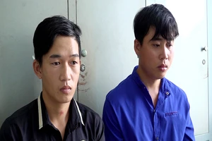 Đưa bạn nhậu về, 2 thanh niên hiếp dâm luôn bạn