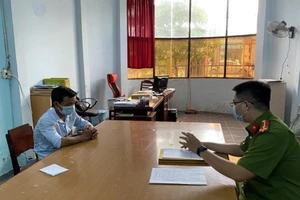 Không khai báo y tế còn tấn công cảnh sát giao thông Cần Thơ