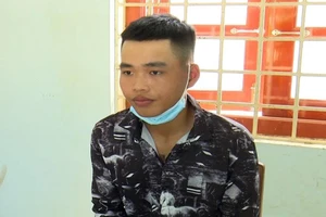 Khởi tố thanh niên vô cớ dùng dao đâm người ở An Giang
