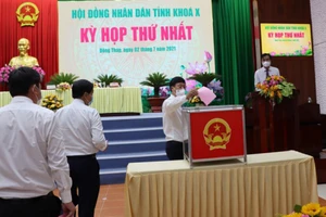 Đồng Tháp kiện toàn các chức danh chủ chốt HĐND, UBND tỉnh