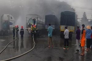 Công an điều tra vụ rò rỉ axit clohiđric ở bến xe Vĩnh Long