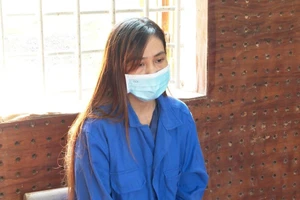 Ghen tuông, 1 phụ nữ tạt xăng đốt chết người yêu