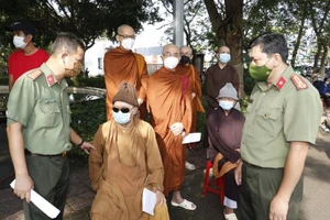 Công an TP Cần Thơ tổ chức tiêm vaccine cho các chức sắc, chức việc tôn giáo