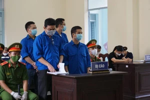 TAND huyện Thới Lai xét xử Trương Châu Hữu Danh và 4 bị cáo