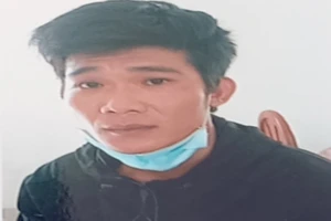 Bị can Phan Văn Tùng. Ảnh: ĐẠT NHÂN