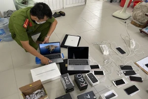 Cần Thơ thu giữ nhiều Macbook, Iphone không hóa đơn chứng từ