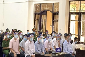 Cựu chủ tịch TP Trà Vinh hầu tòa vì làm thất thoát gần 70 tỉ đồng