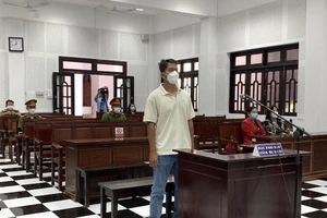 Tuyên án vụ 'bị buộc tội vì tháo dỡ tài sản đã mua'