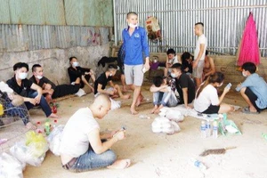 40 người tháo chạy từ casino ở Campuchia về Việt Nam