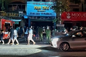 Kịp thời dập tắt một đám cháy gần chợ đêm Phú Quốc