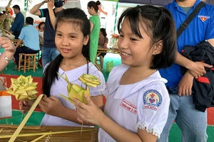 Về miền ký ức cùng 'Ngày hội Lá' Cần Thơ 