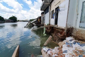 Cần Thơ phê duyệt dự án kè chống sạt lở sông Trà Nóc hàng trăm tỉ