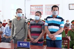 Mâu thuẫn khi tranh chấp đất đai, 3 người đi tù