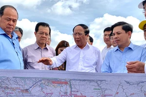 Hoàn thành cắm mốc giải phóng mặt bằng cao tốc Châu Đốc - Cần Thơ - Sóc Trăng