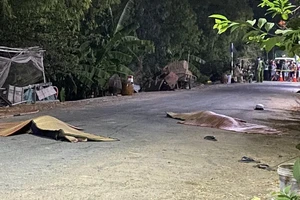 Vướng dây giăng ngang đường, 2 người đi xe máy tử vong tại chỗ