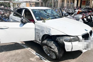 Ô tô lao xuống kênh, nữ lái xe tử vong