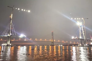 Cầu Mỹ Thuận 2 dự kiến hợp long vào tháng 11-2023