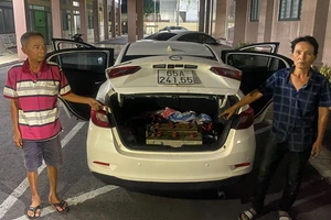 Thuê xe Mazda đi trộm bình ắc quy ô tô