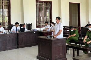 Chủ tịch HĐQT Công ty khí hoá lỏng Đồng Tháp hầu toà về tội tham ô