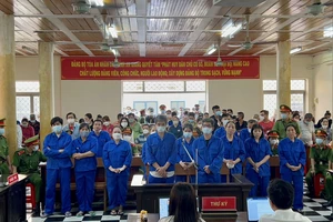 62 bị cáo trong đường dây lô đề ngàn tỉ ở An Giang lãnh án