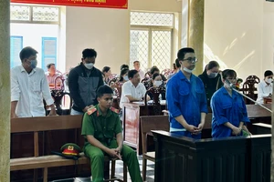 Tuyên án vụ nữ kế toán ngân hàng ở An Giang tham ô 