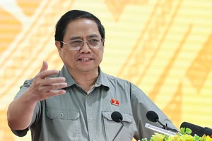 Thủ tướng yêu cầu nghiên cứu phương án xây dựng cầu cạn cao tốc