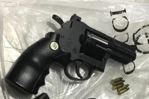 Truy bắt những người chưa ra đầu thú trong vụ giết người ở Vĩnh Long