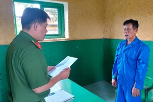 Sát hại vợ vì nghi bị cho 'mọc sừng'