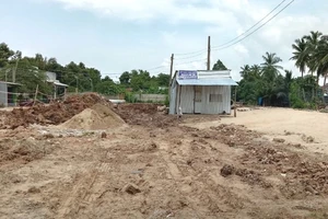 Công an điều tra bán hàng ngàn khối cát công trình đầu tư công ra ngoài